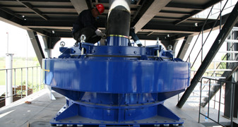 HZSL环保模块式制砂楼现场工人安装调试实拍