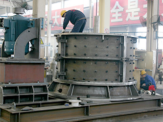 PFL系列立式复合制砂机(图9) PFL系列立式复合制砂机(图9)