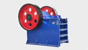 平铺式制砂生产线(图20) 鄂式破碎机