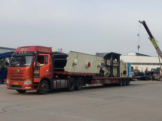 J9.COM移动破碎站发往广东惠州